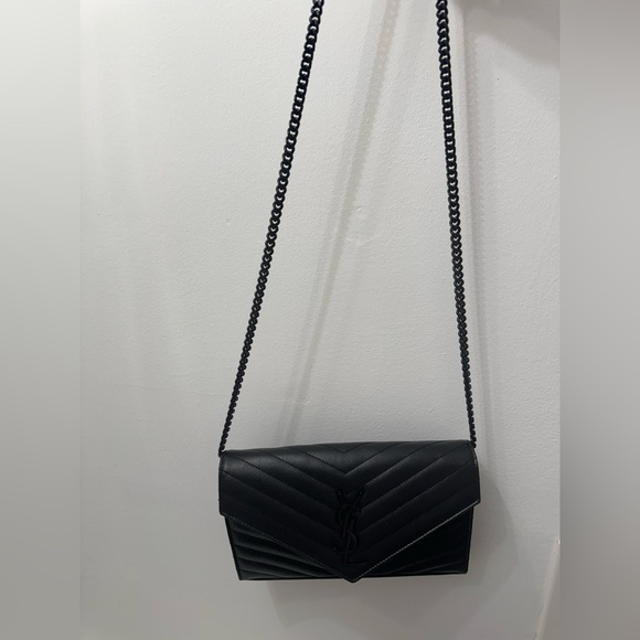 Rare Black on Black Yves Saint Laurent Wallet-On-Chain Medium Black on Black 🖤 - Picture 10 of 15